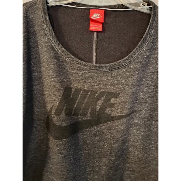 Nike Pull Over Sweat Shirt Dark Gray District 72 Crewneck Size XL #545554-032 - Picture 2 of 7